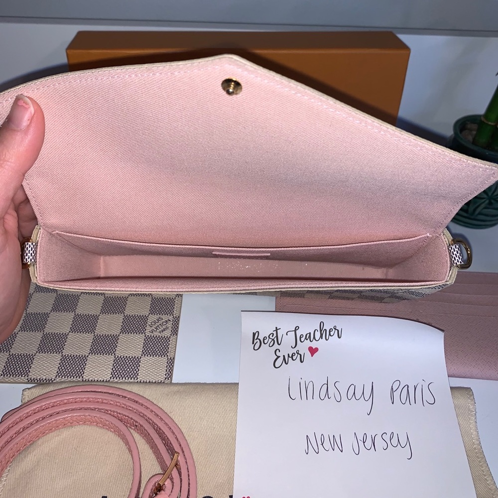 ✨SOLD✨ Louis Vuitton Pochette Felicie Damier Azur - Picture 2 of 15